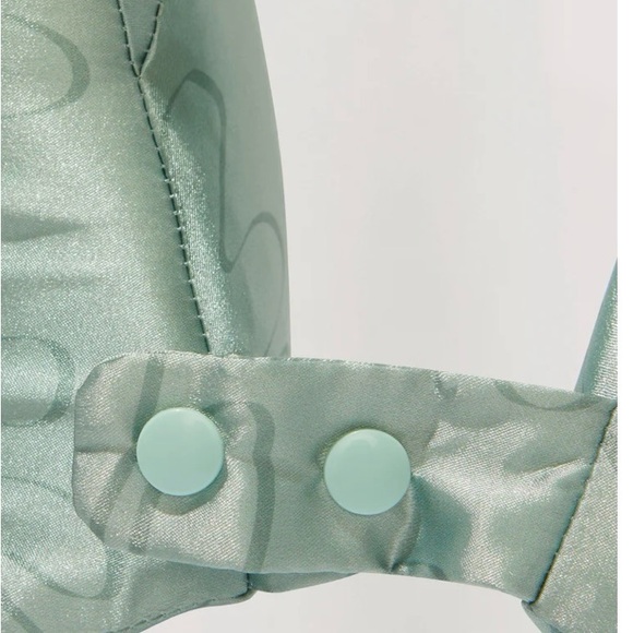 Lost + Wander Satin Travel Pillow - Picture 3 of 4